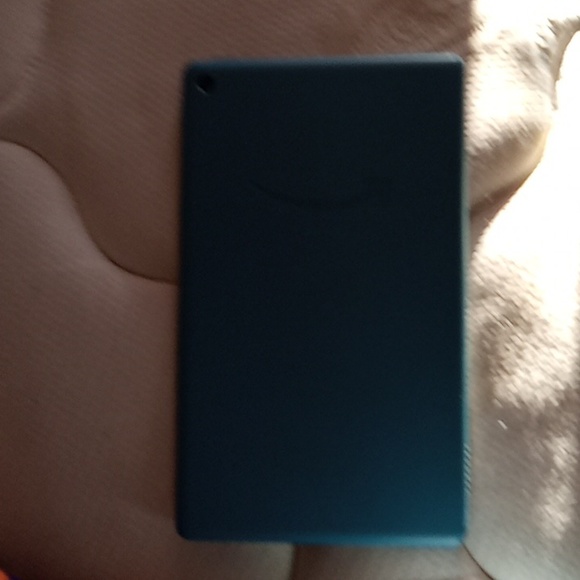 Amazon blue tablet - Picture 2 of 2